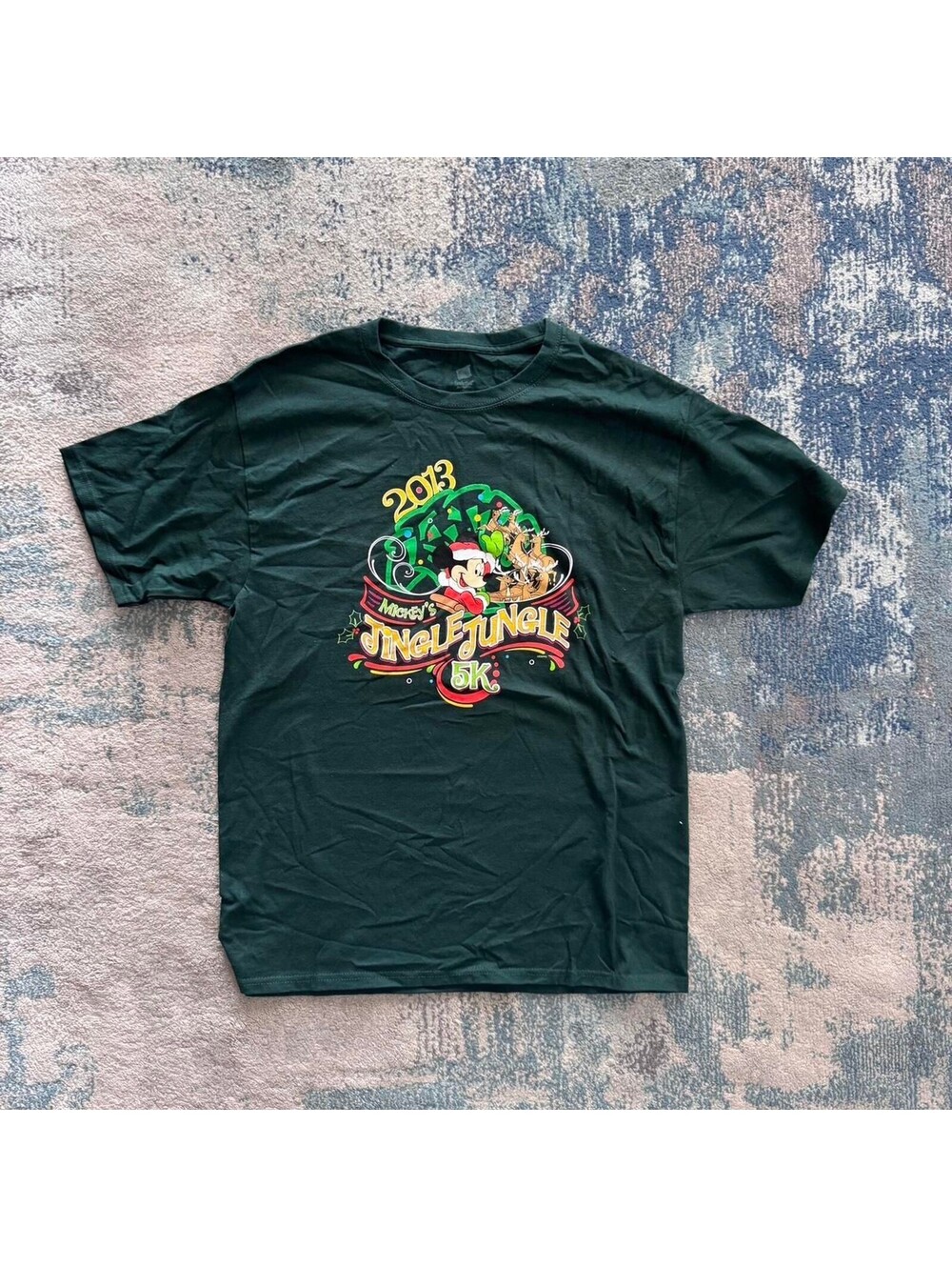 Disney Mickey's Jungle 5K Christmas 2013 cotton t-shirt, large